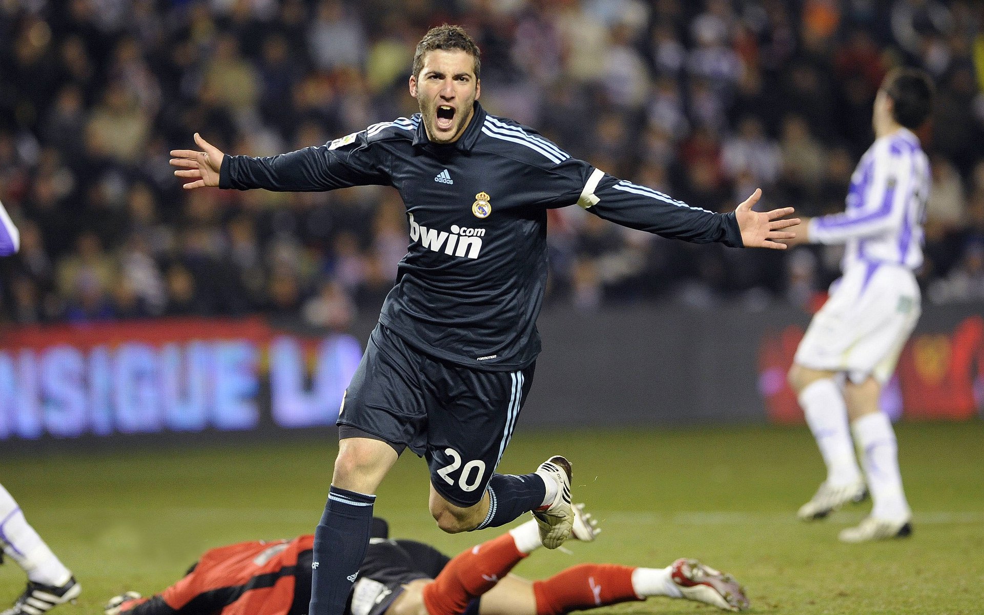 全国青少年健身舞大赛点燃运动激情，青春飞扬，青少年健身操视频大全集2019