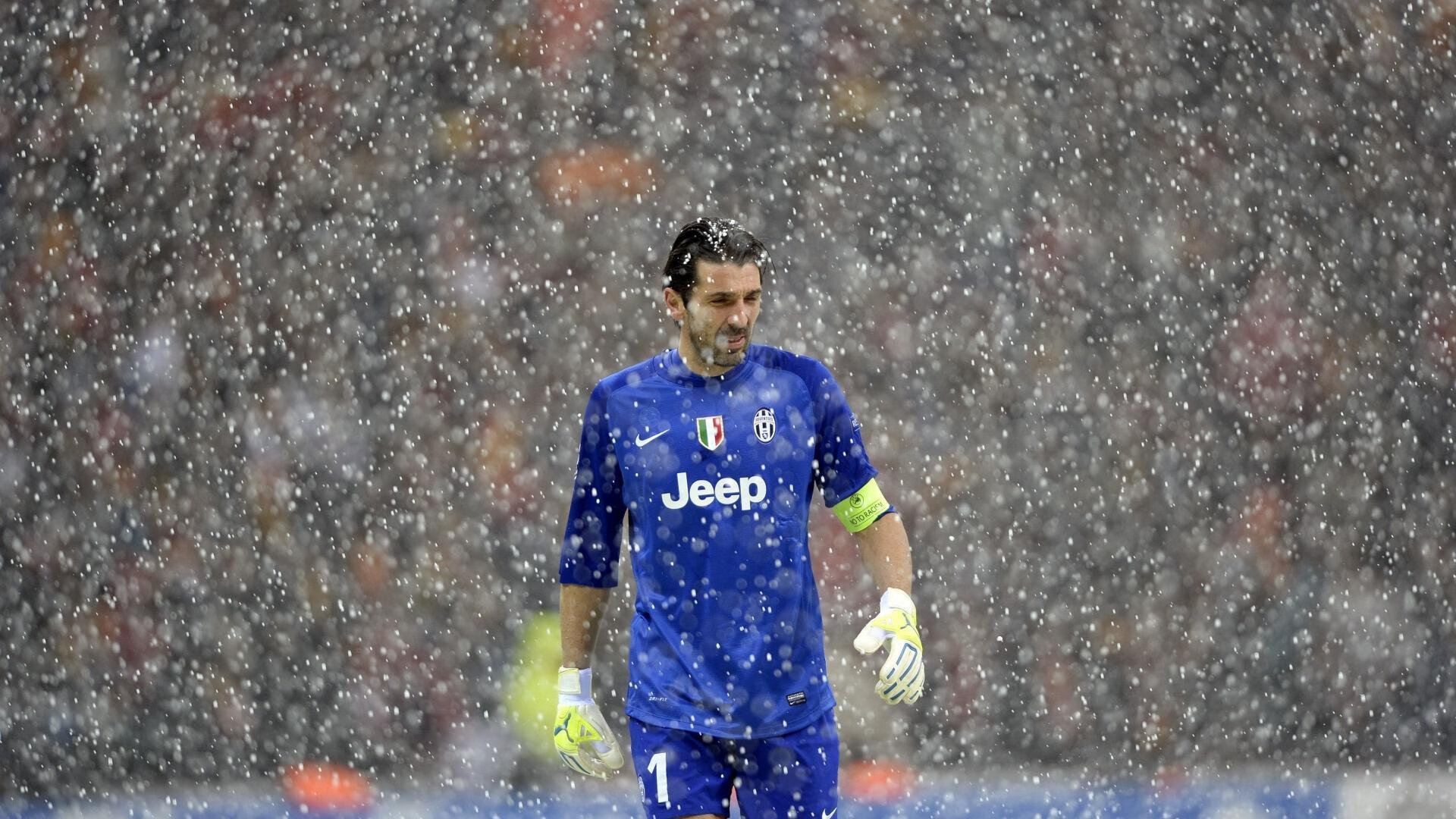 欧冠VAR介入次数统计：小组赛阶段平均每场1.8次